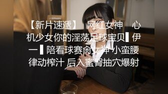  淫荡指数9分高颜值女神大战头套男，边插边用辣椒黄瓜爆菊，双洞齐插白浆四溅太骚了