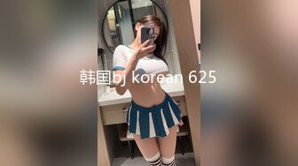 【yzwcd】yc041两次拍摄同一位美女！清晰屁股缝！1