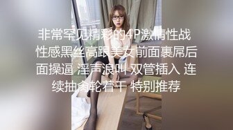 一家三口的乱伦日常！儿子养大只为服务爸妈 舔逼又舔屌根本忙不过来！激情上演三P大战 多么和谐的一家人啊！